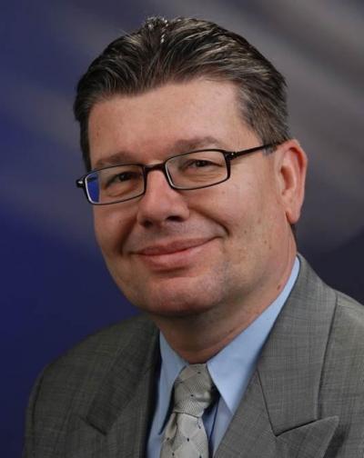 Portrait Manfred Brauch, Rechtssekretär der IG BAU Hamburg Portrait Manfred Brauch, Rechtssekretär der IG BAU Hamburg